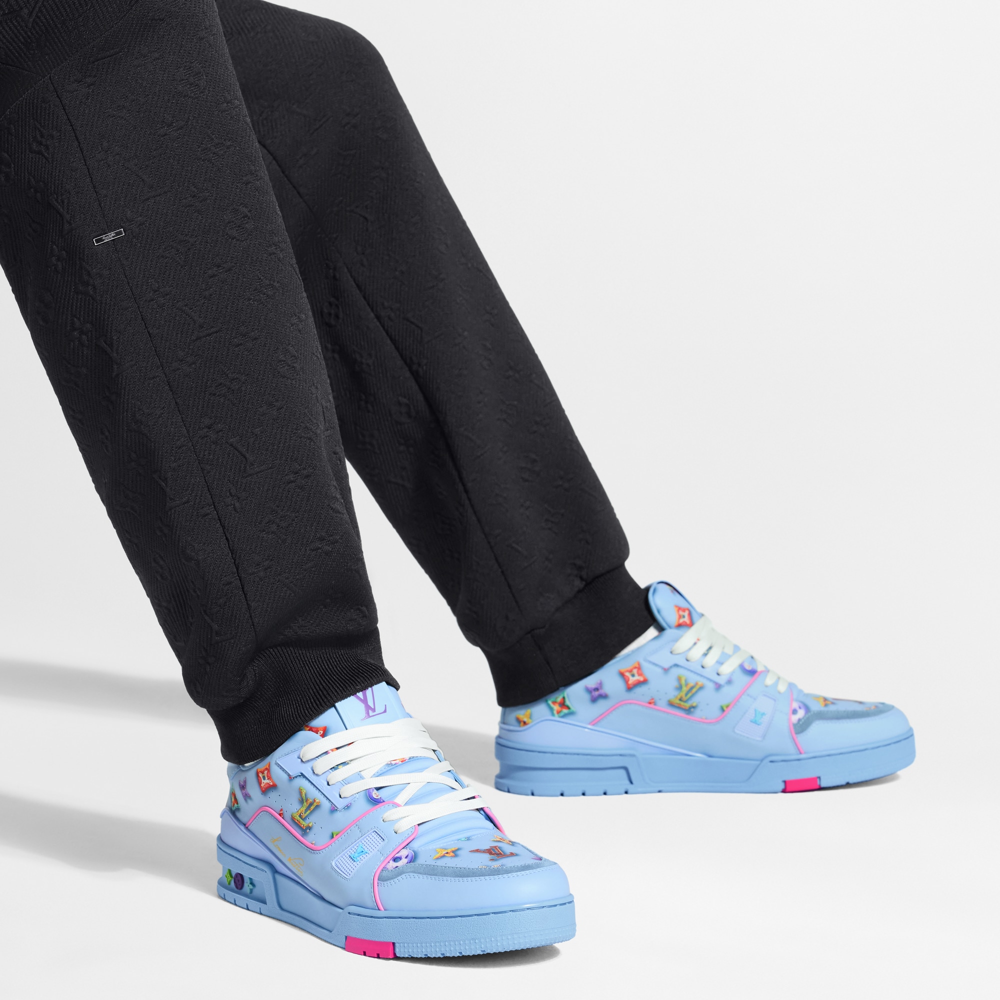 LV Trainer Sneaker - Valentine's Day Gifts for Him | LOUIS VUITTON